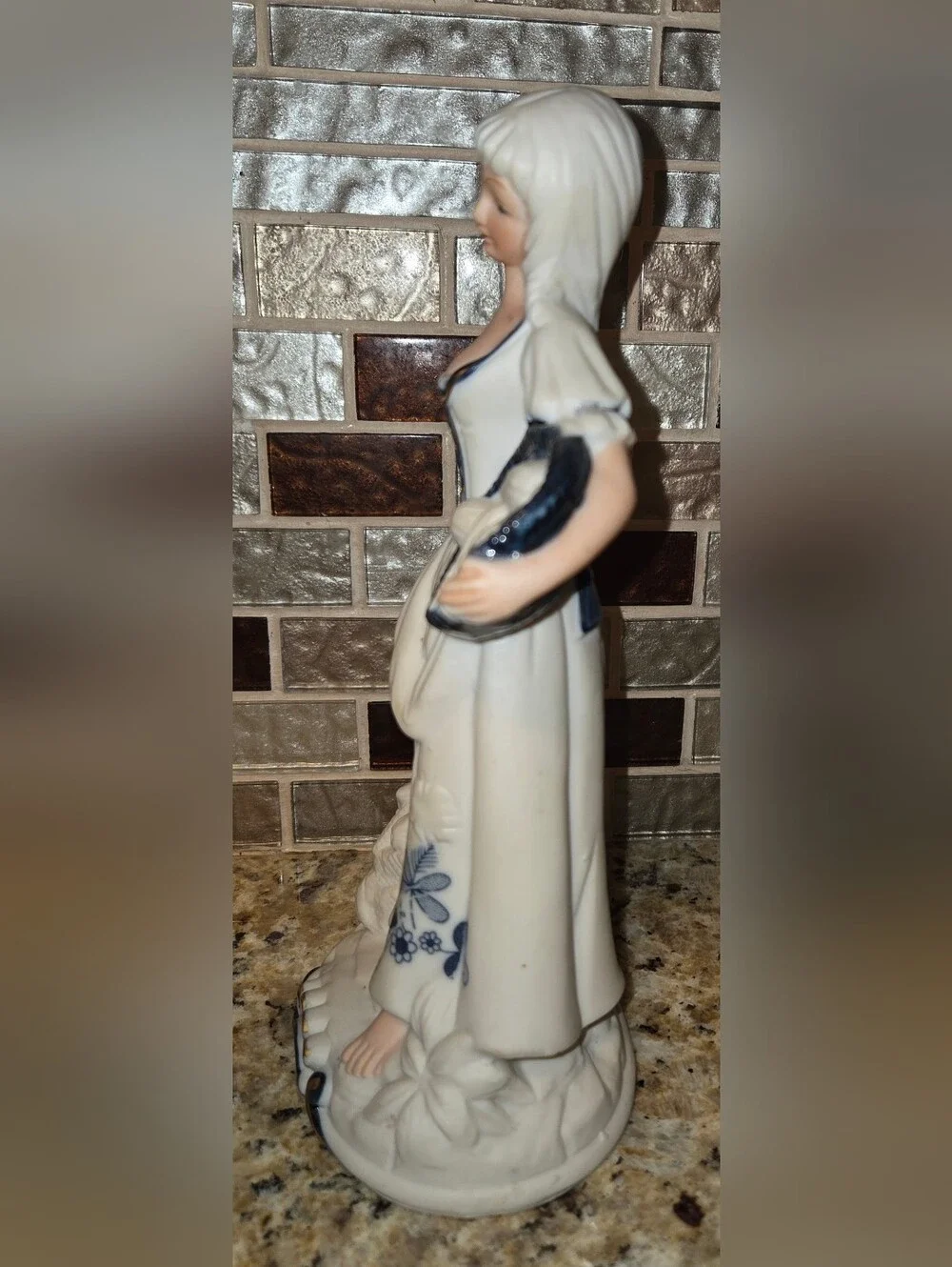 VTG Porcelain Village Girl White Navy Blue & Gold Trim With Basket 8.5